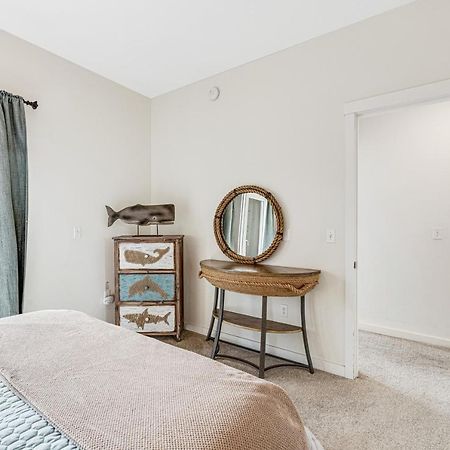 Apartamento Serenity By The Sea Rockaway Beach Exterior foto